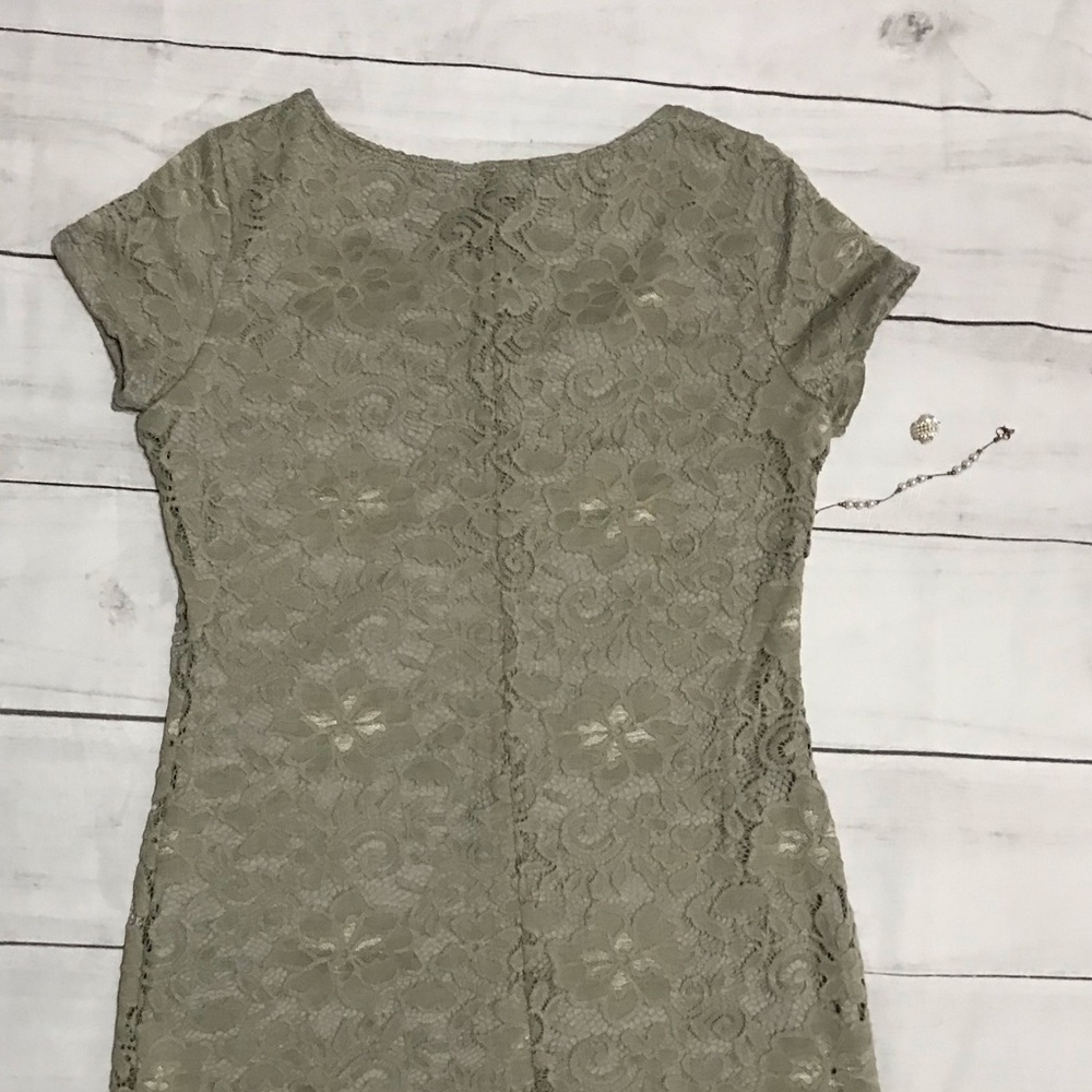LACE DRESS - Picture 5 of 6